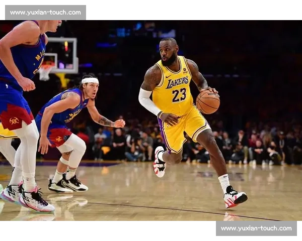 群星对决火花四溅湖人鏖战篮网引爆焦点之夜常规赛巅峰舞台激情夜