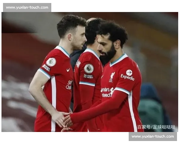 奥尔良足球队迎战强敌挑战赛全程回顾精彩瞬间分析